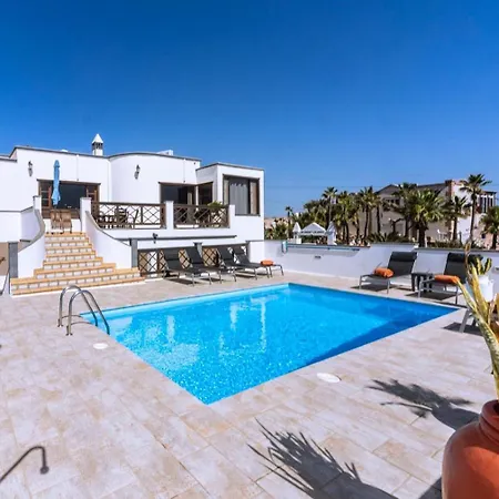 Luxury House Panoramic Sea Views